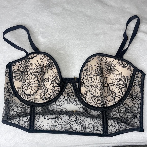 Bustier - Picture 2 of 4